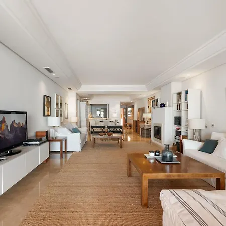 Apartment Exclusive 1 Line In With Panoramic Views Marbella