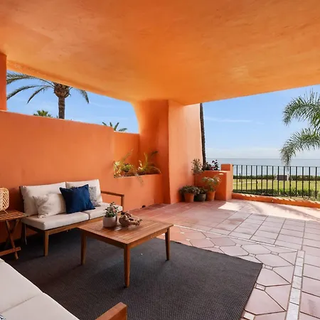 Exclusive 1 Line In With Panoramic Views *
