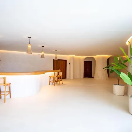 Exclusive 1 Line In With Panoramic Views Apartment Marbella