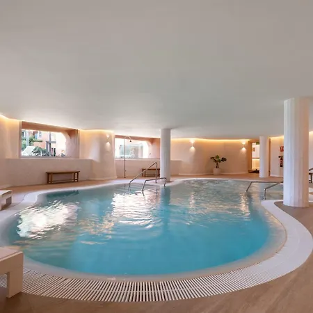 Apartment Exclusive 1 Line In With Panoramic Views Marbella