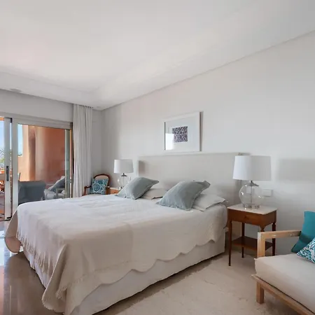 Exclusive 1 Line In With Panoramic Views Marbellac