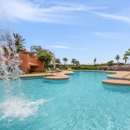 Exclusive 1 Line In With Panoramic Views